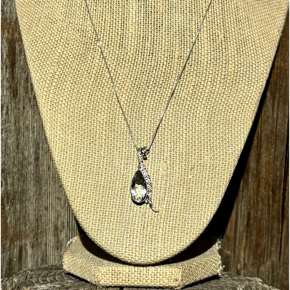 White Topaz Necklace - Picture 11 of 16